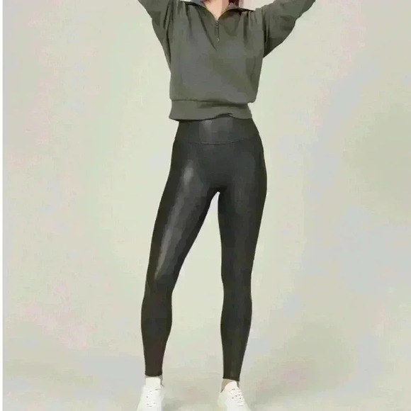 SPANX Pants - Spanx Faux Leather Leggings, Womens Size M petite